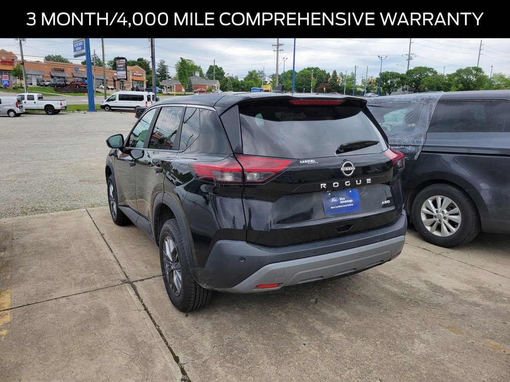 Used 2023 Nissan Rogue S AWD/4WD image 4