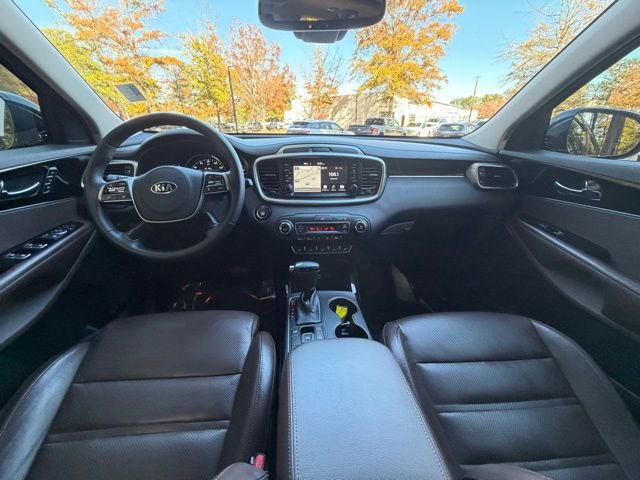 Used 2019 Kia Sorento SX w/ SX Touring Package image 10