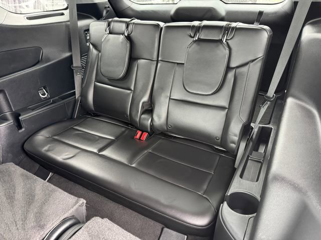 Certified 2023 Ford Explorer XLT w/ Equipment Group 202A AWD/4WD image 18