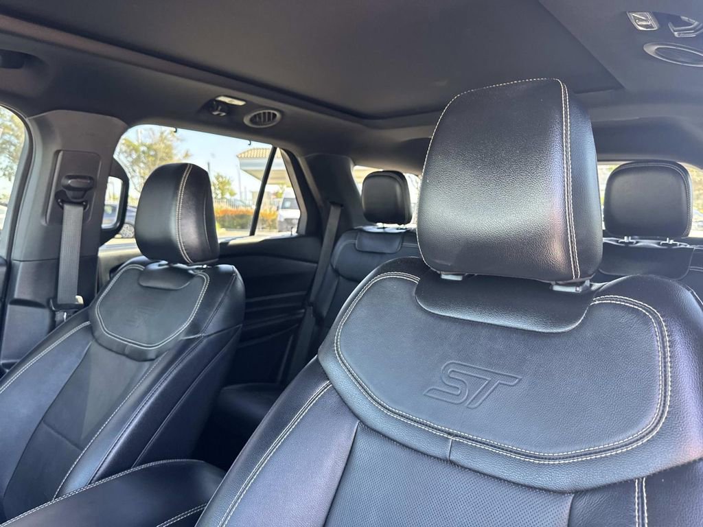 Certified 2021 Ford Explorer ST w/ Equipment Group 401A image 22