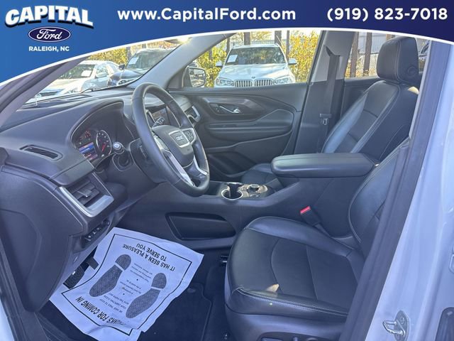 Used 2023 GMC Terrain SLT w/ Tech Package image 17