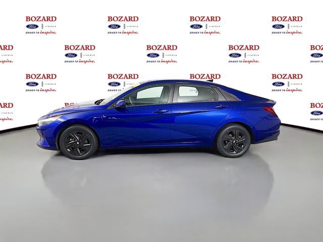 Used 2021 Hyundai Elantra SEL w/ Convenience Package FWD image 5