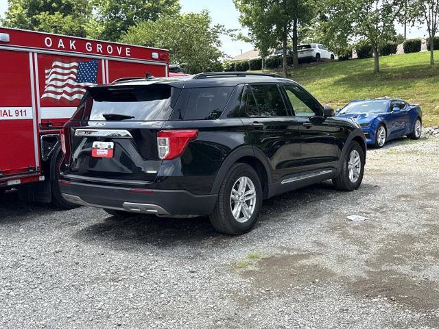 Certified 2020 Ford Explorer XLT w/ Equipment Group 202A RWD image 4