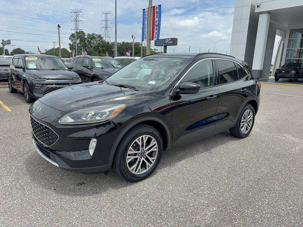 Certified 2022 Ford Escape SEL AWD/4WD image 2