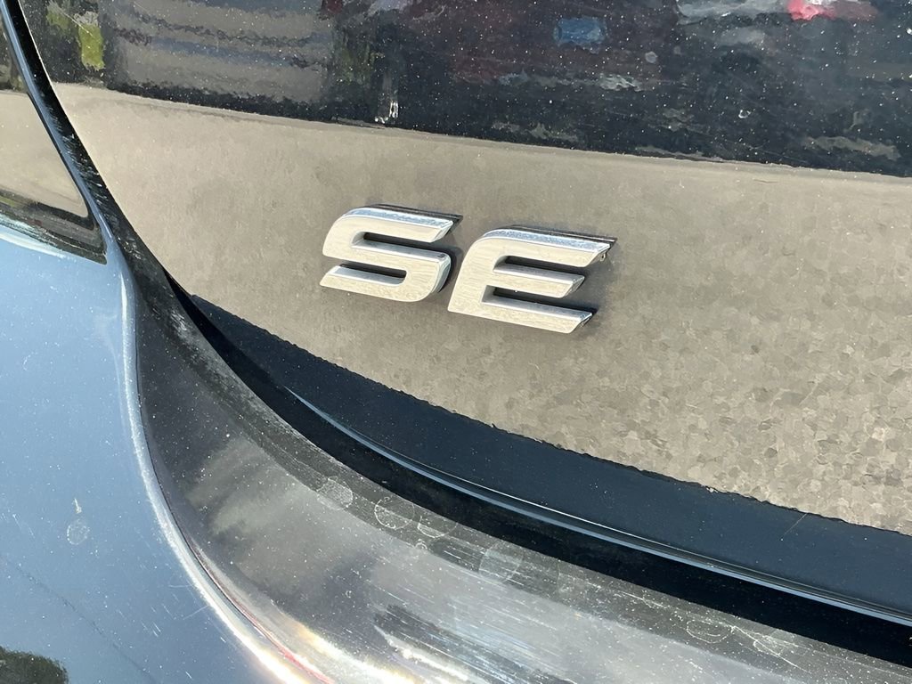 Used 2020 Hyundai Elantra SE image 18