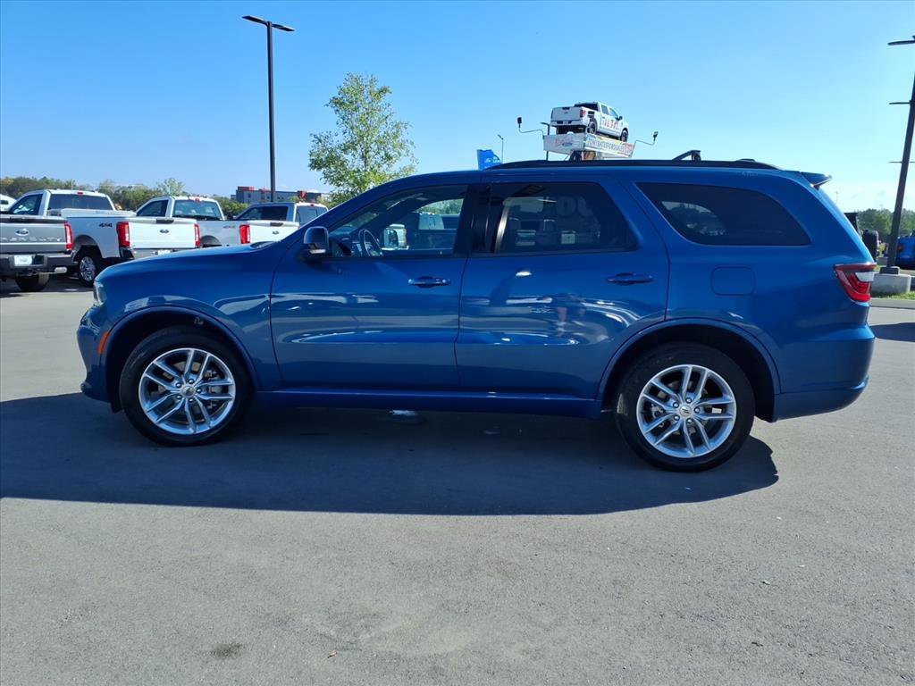 Used 2024 Dodge Durango GT image 2