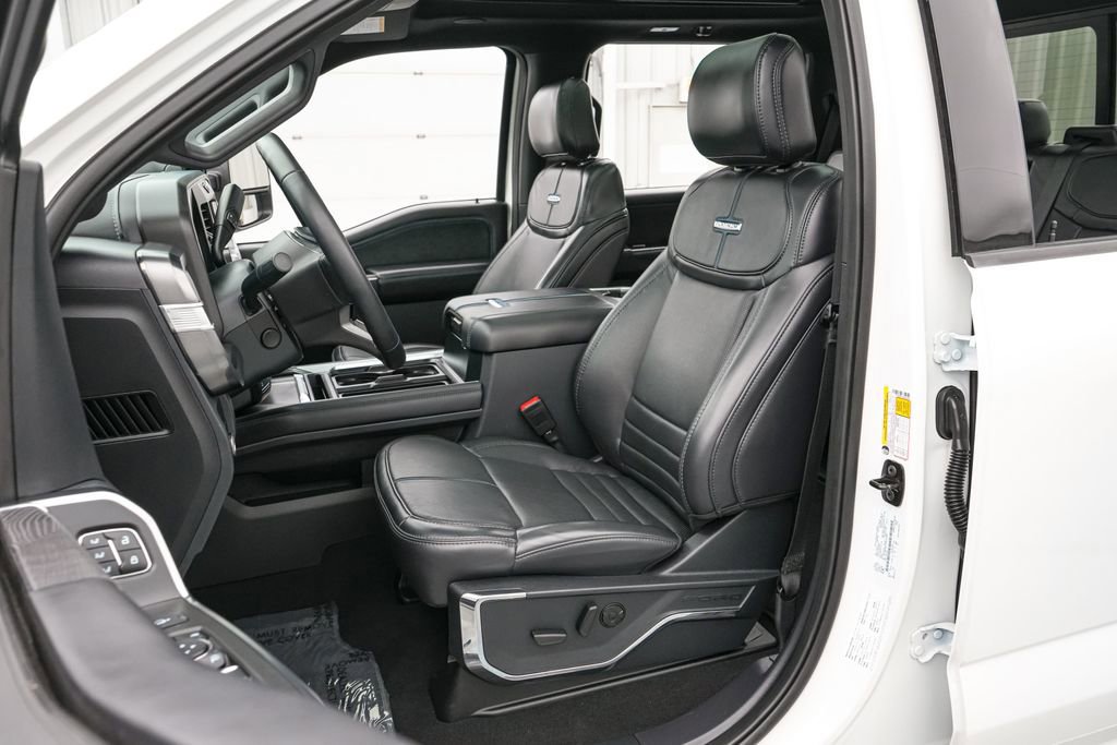 Certified 2025 Ford F250 Platinum image 15
