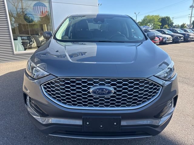 Certified 2023 Ford Edge SEL w/ Convenience Package AWD/4WD image 3