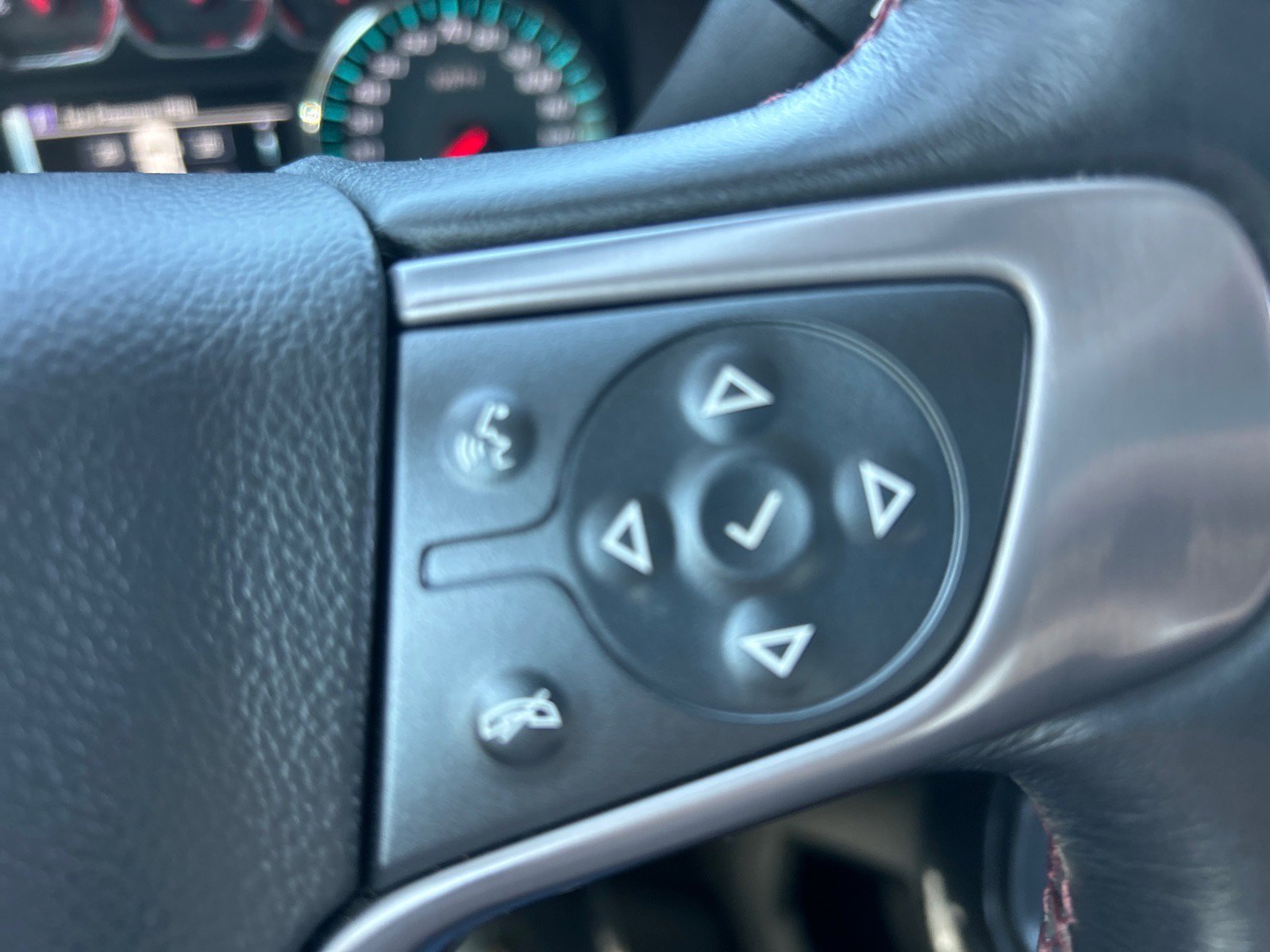 Used 2017 GMC Sierra 1500 SLT AWD/4WD image 24