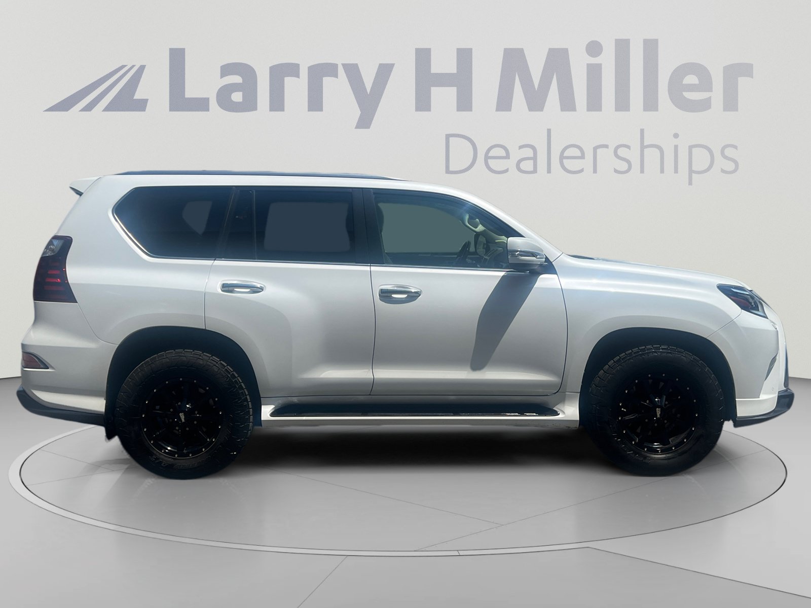 Used 2020 Lexus GX 460 Luxury w/ Luxury Sport Package AWD/4WD image 6