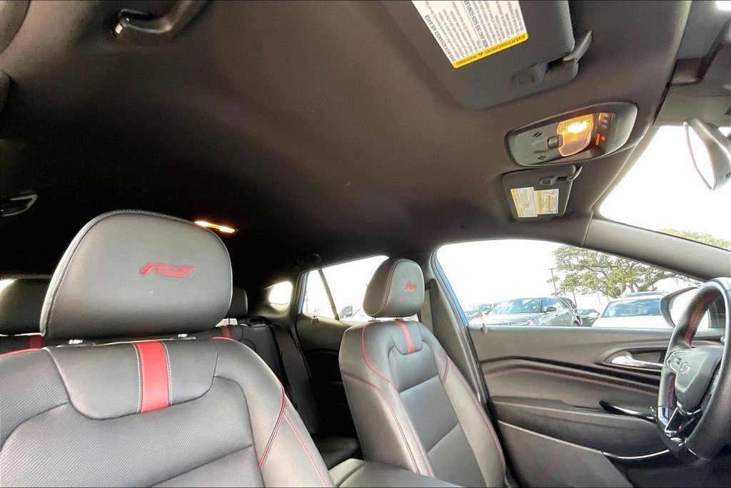 Used 2024 Chevrolet Trax RS w/ Driver Confidence Package image 28