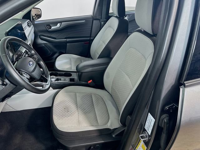 Certified 2023 Ford Escape Active w/ Tech Pack #2 image 16