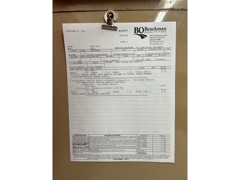 Used 2021 Toyota Highlander LE w/ Protection Package #3 (TMS) image 40