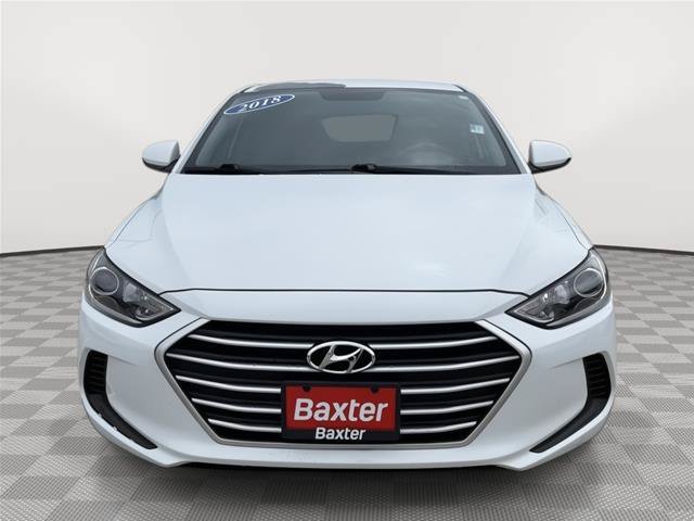 Used 2018 Hyundai Elantra SEL w/ Cargo Package FWD image 2