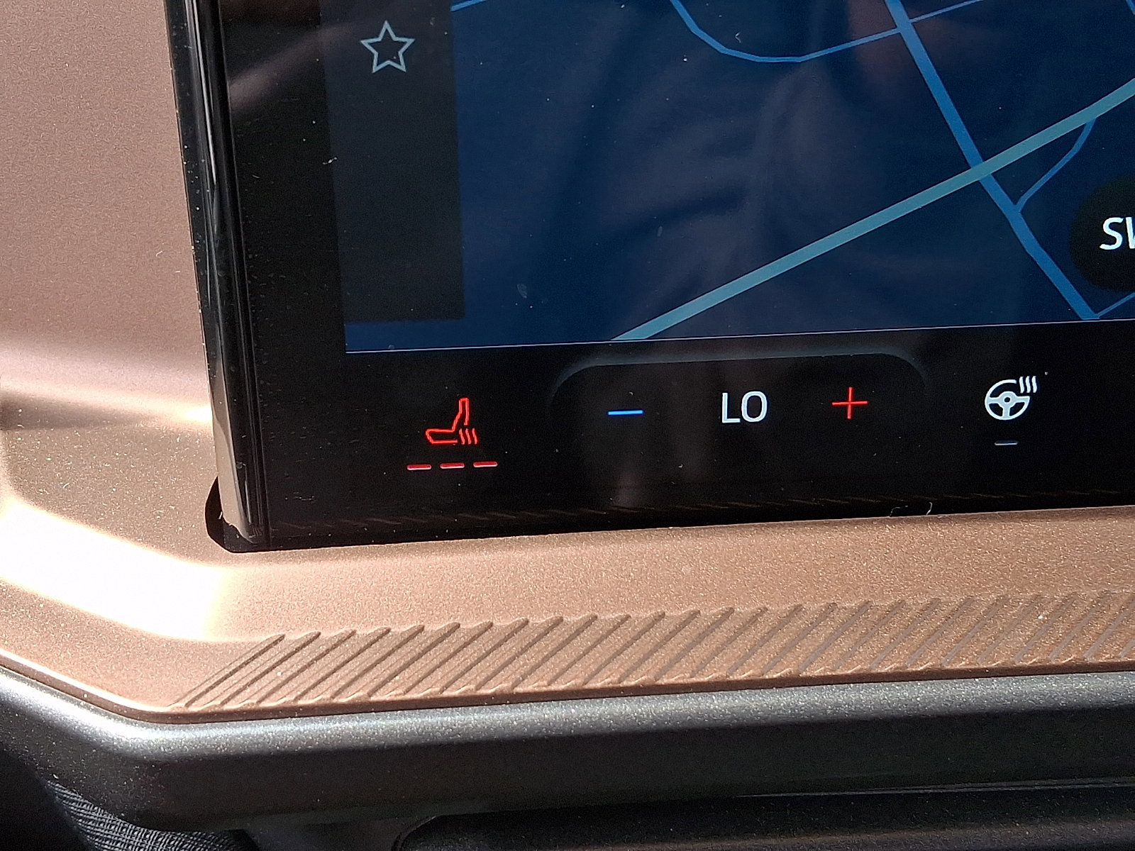 Certified 2025 Ford Bronco Sport Outer Banks w/ Outer Banks Tech Package+ AWD/4WD image 25