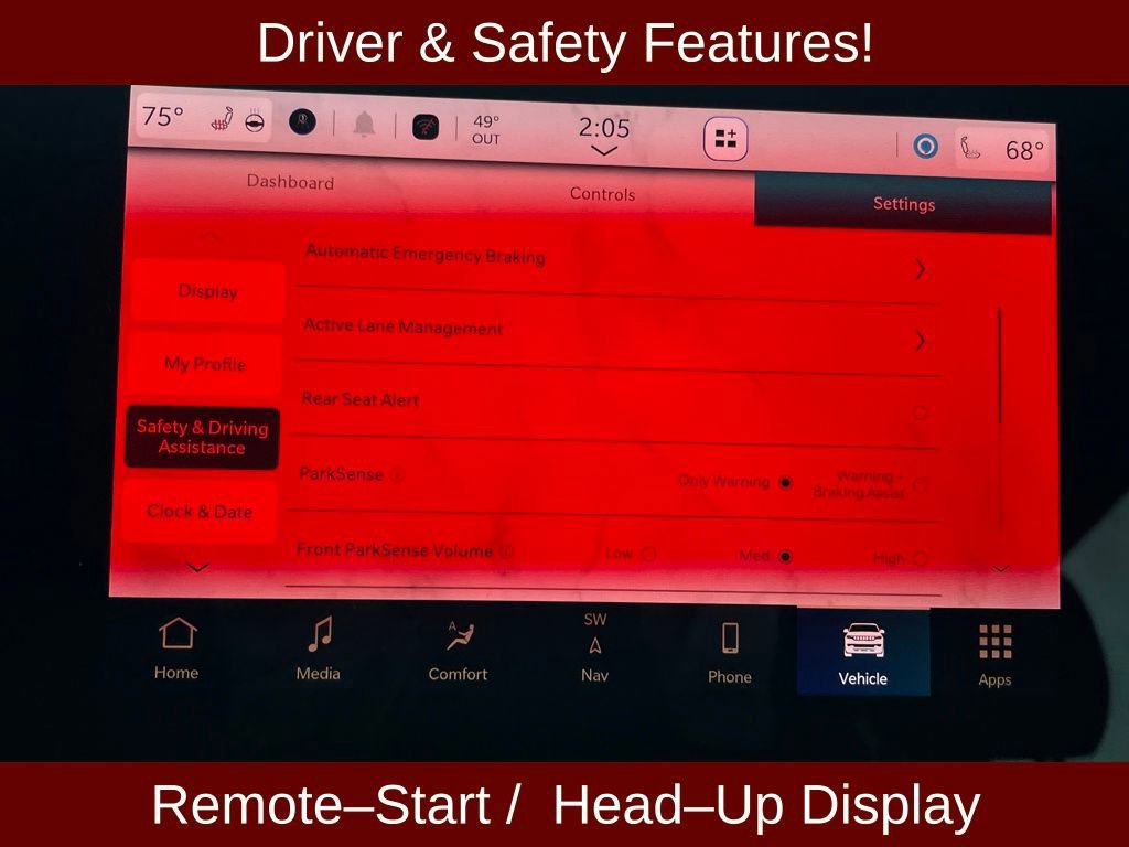 Used 2022 Jeep Wagoneer Series III w/ Flexible Seating Group image 11