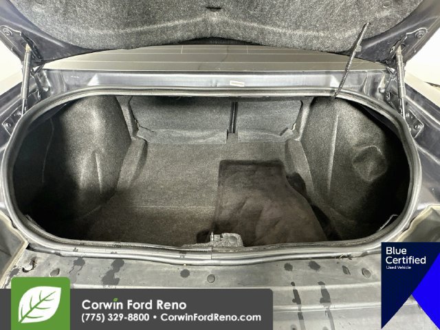Used 2018 Dodge Challenger SXT RWD image 28