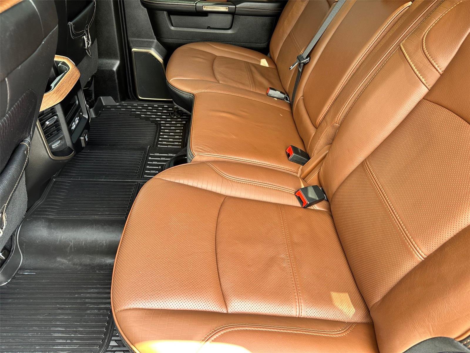 Used 2024 RAM 3500 Limited w/ Safety Group AWD/4WD image 33