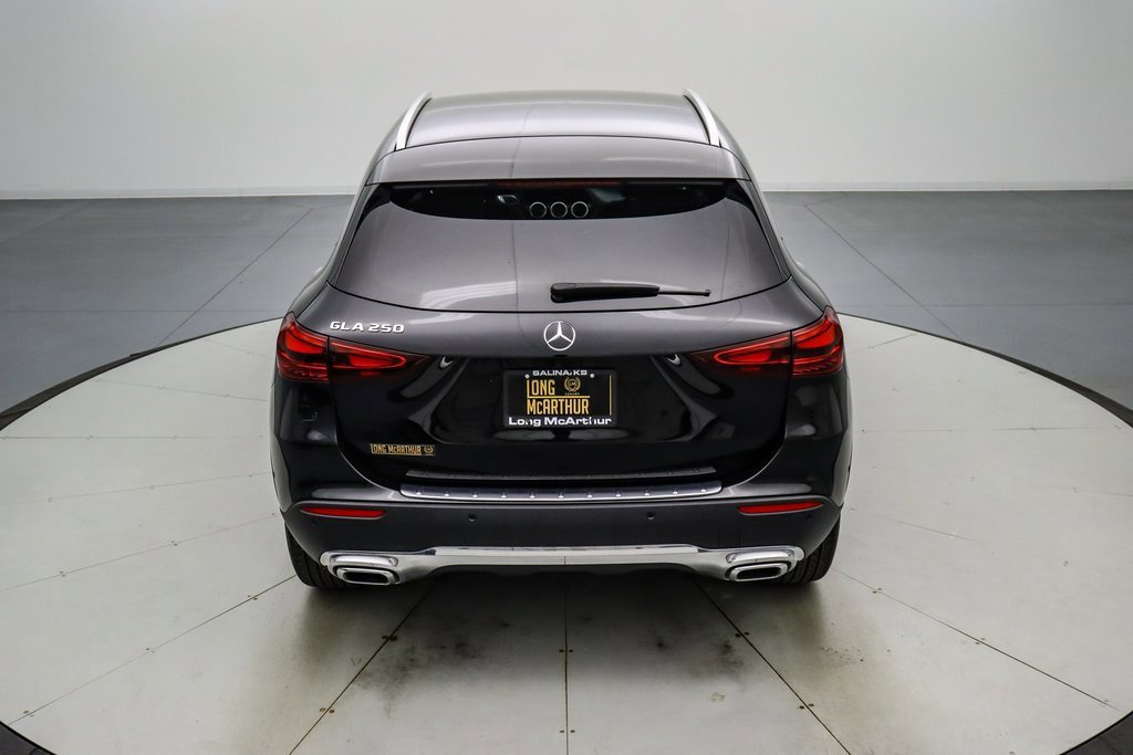 Used 2025 Mercedes-Benz GLA 250 image 4