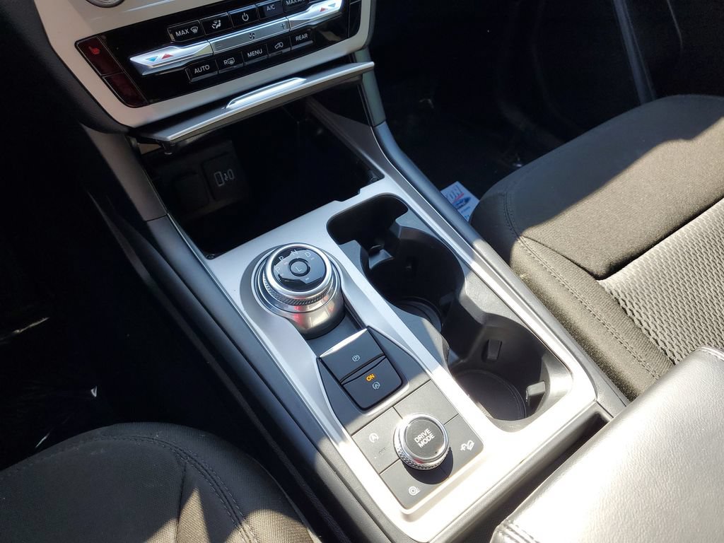 Certified 2024 Ford Explorer XLT AWD/4WD image 32