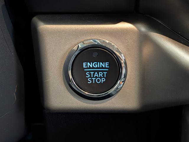 Certified 2024 Ford Expedition XLT AWD/4WD image 25