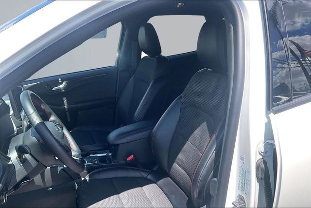 Certified 2024 Ford Escape ST-Line w/ Tech Pack #1 FWD image 24