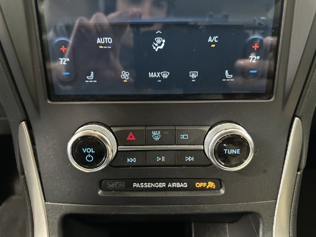 Certified 2022 Ford Edge SEL AWD/4WD image 21