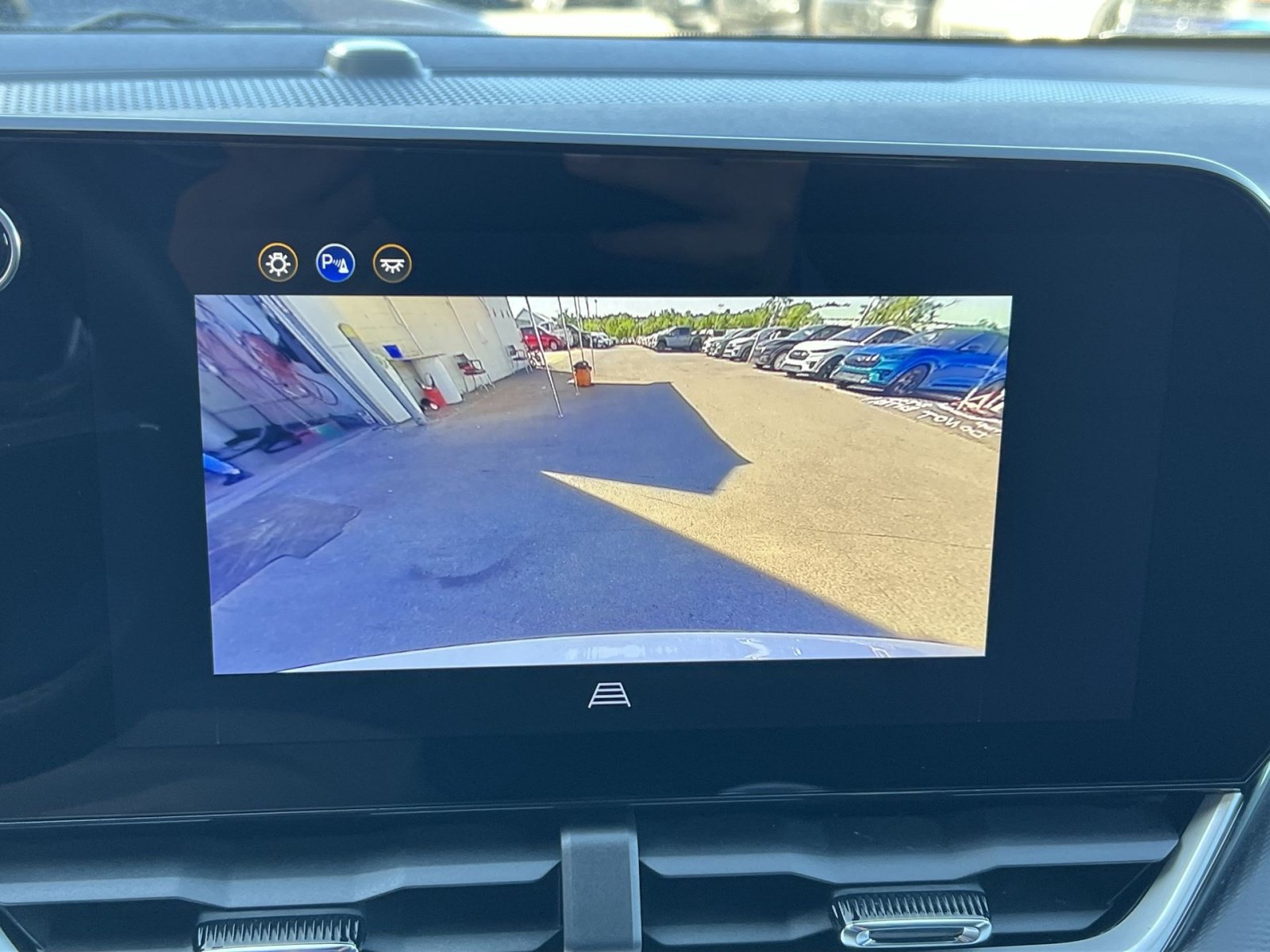 Used 2026 Chevrolet Equinox LT FWD image 27