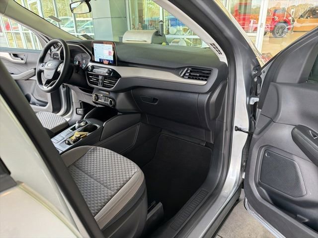 Certified 2022 Ford Escape SE w/ Convenience Package FWD image 19