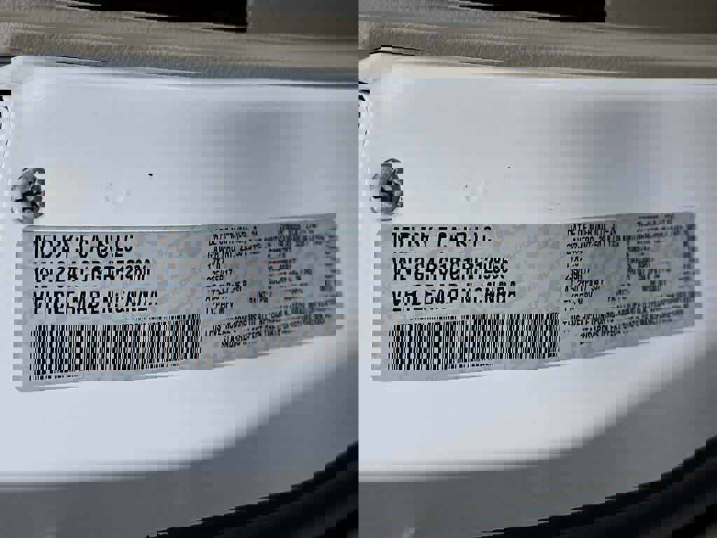 Used 2024 Chrysler Pacifica Touring-L image 23