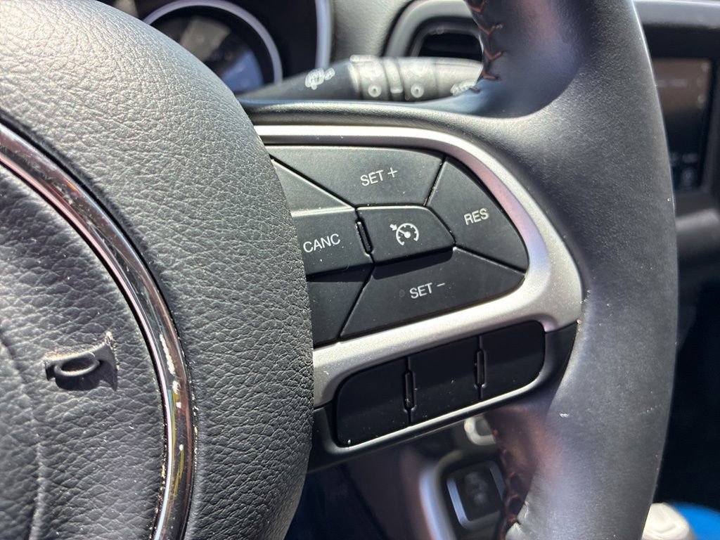 Used 2019 Jeep Compass Latitude w/ Popular Equipment Group FWD image 27