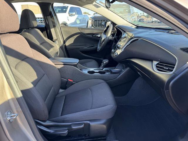 Used 2024 Chevrolet Malibu LT image 17
