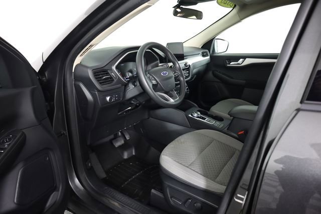Certified 2020 Ford Escape SE image 27