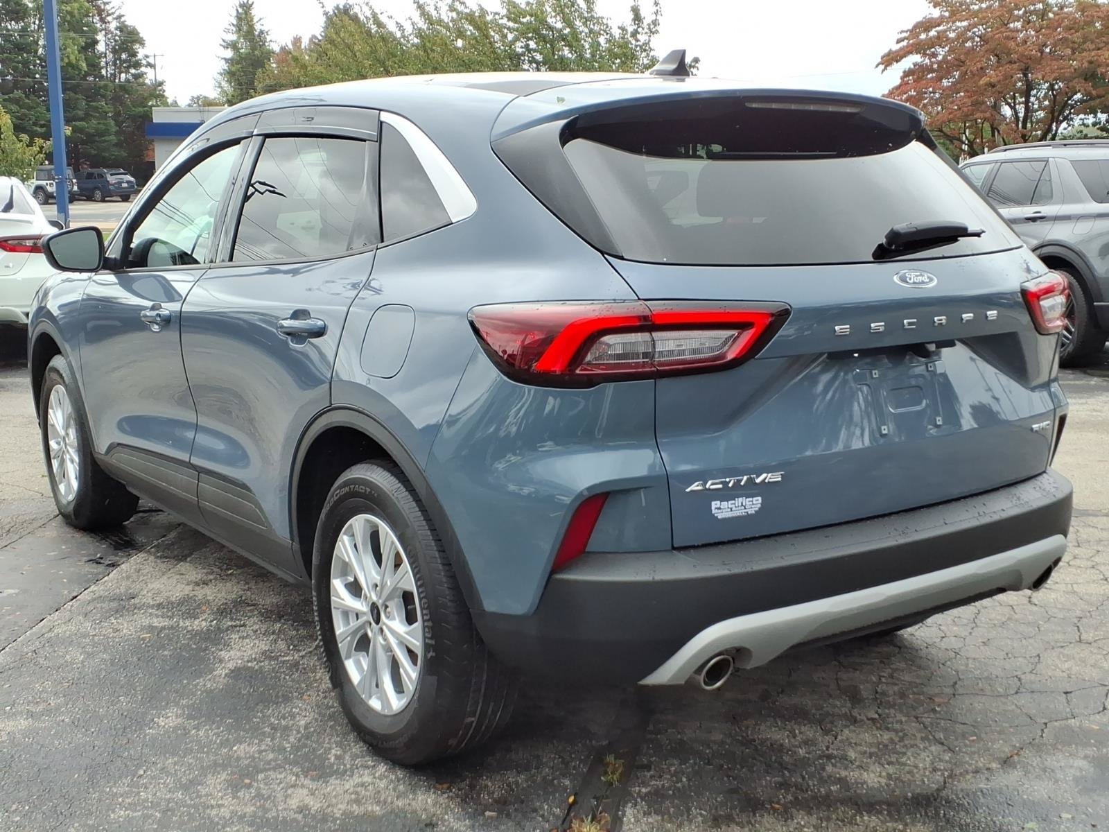 Certified 2023 Ford Escape Active AWD/4WD image 6