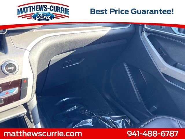 Certified 2022 Ford Explorer XLT w/ Equipment Group 202A image 24