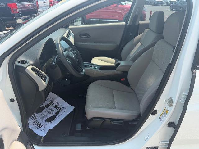 Used 2018 Honda HR-V EX image 11
