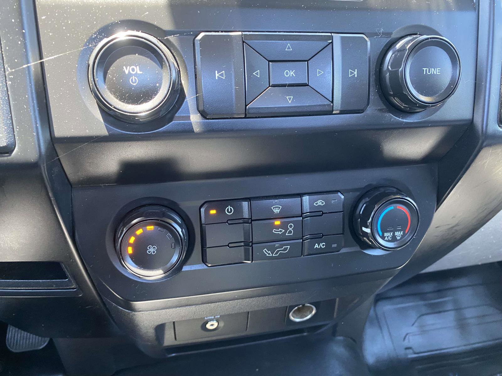 Certified 2018 Ford F150 XL w/ XL Power Equipment Group RWD image 18