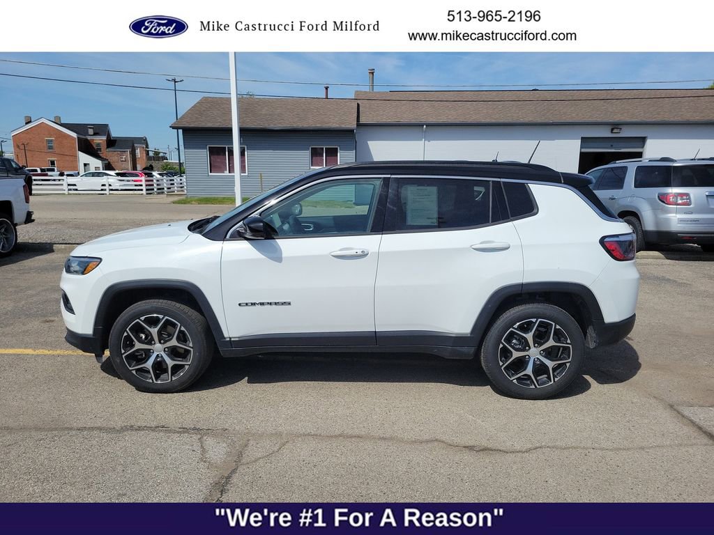 Used 2024 Jeep Compass Limited AWD/4WD image 2
