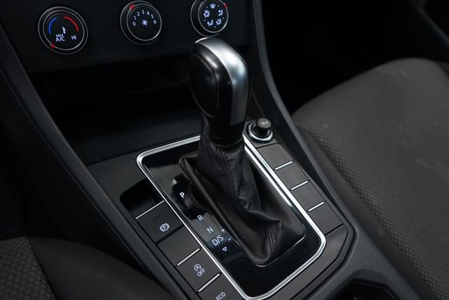 Used 2021 Volkswagen Jetta S FWD image 25