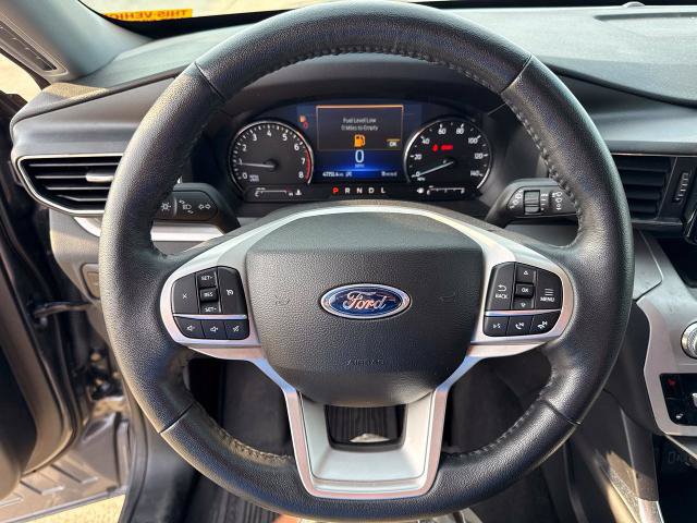 Certified 2023 Ford Explorer XLT w/ Equipment Group 202A AWD/4WD image 22