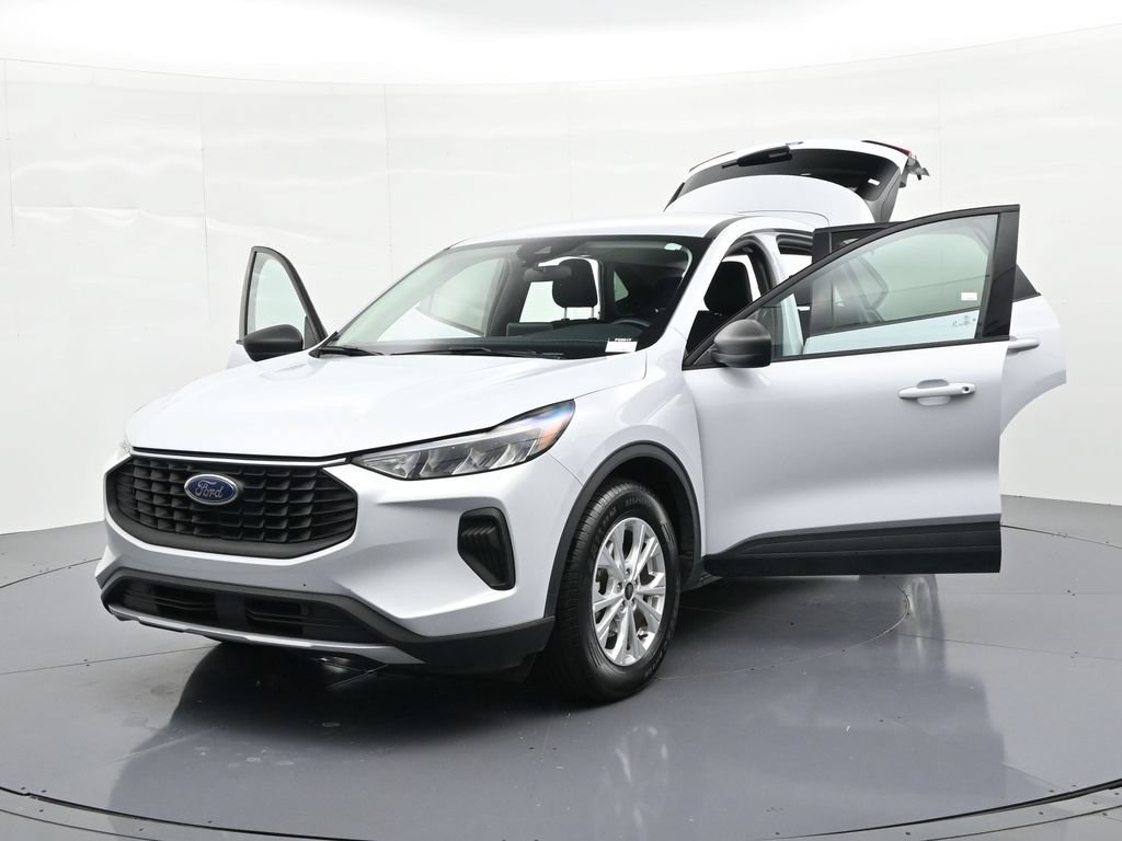 Certified 2025 Ford Escape Active FWD image 27