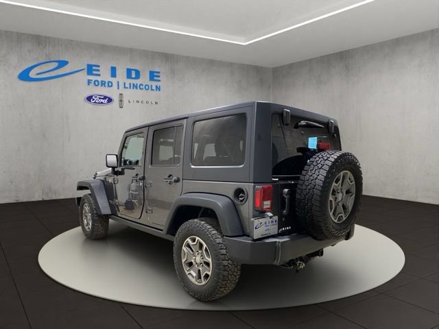 Used 2017 Jeep Wrangler Unlimited Rubicon w/ Connectivity Group AWD/4WD image 8