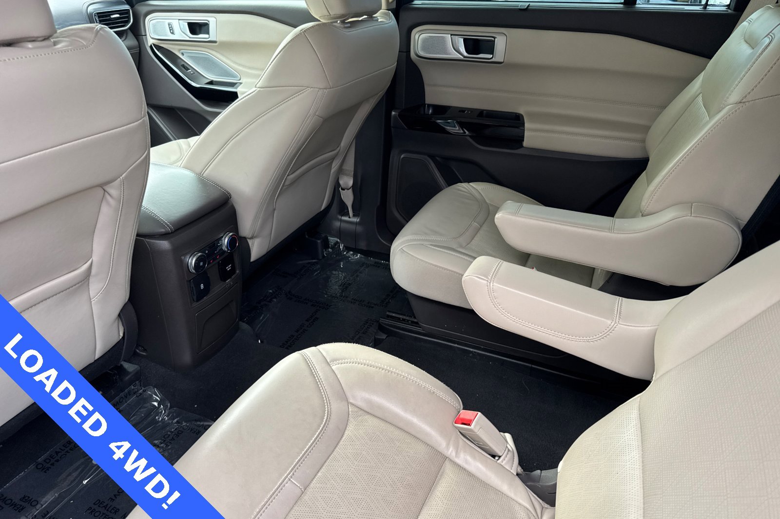 Certified 2022 Ford Explorer Platinum w/ Technology Package image 13