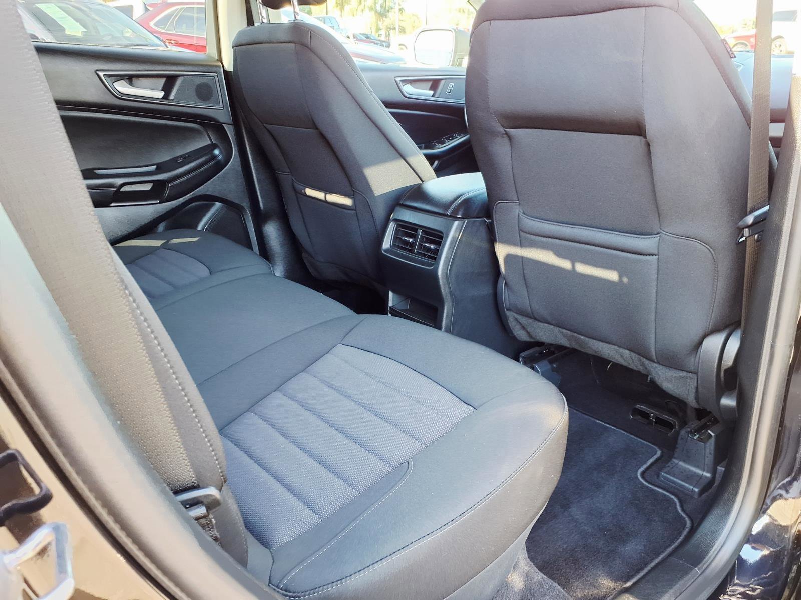 Certified 2024 Ford Edge SE image 13