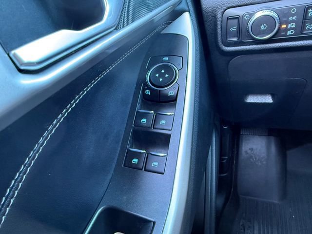 Certified 2023 Ford Explorer XLT w/ Equipment Group 202A image 29