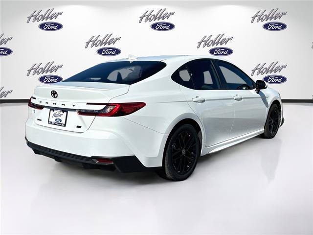 Used 2025 Toyota Camry SE w/ Convenience Package FWD image 8