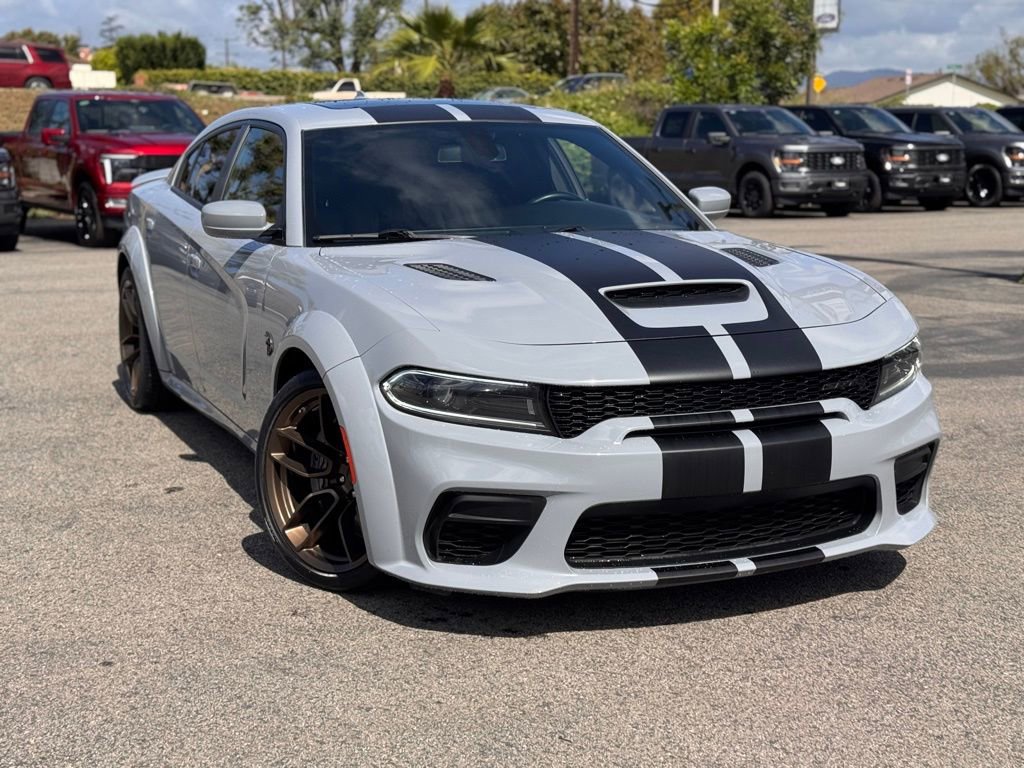 Used 2022 Dodge Charger SRT Hellcat w/ Harman/Kardon Audio Group image 2