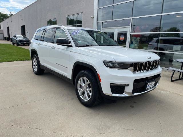Used 2023 Jeep Grand Cherokee L Limited AWD/4WD image 1