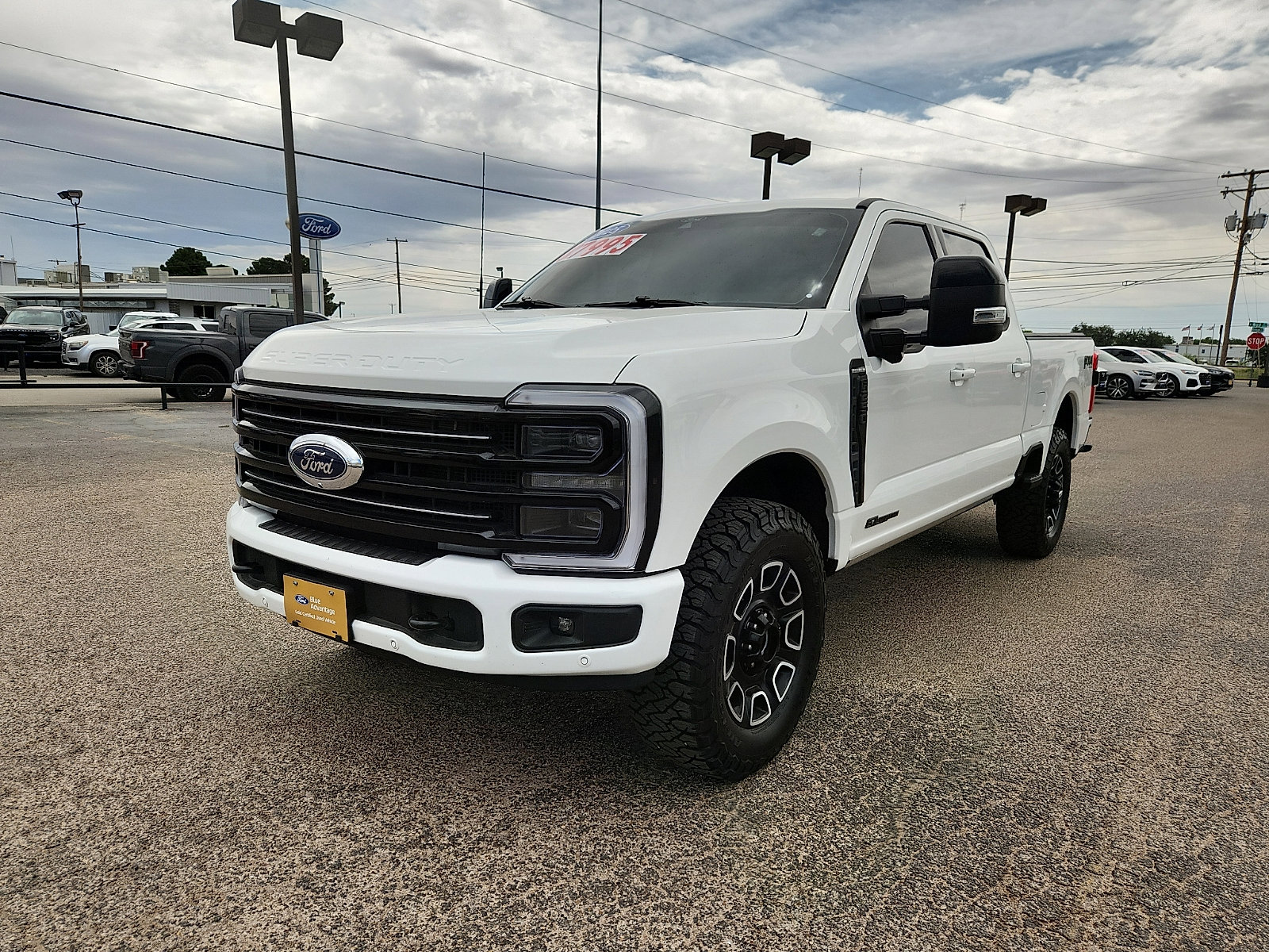 Certified 2025 Ford F250 Platinum AWD/4WD image 3