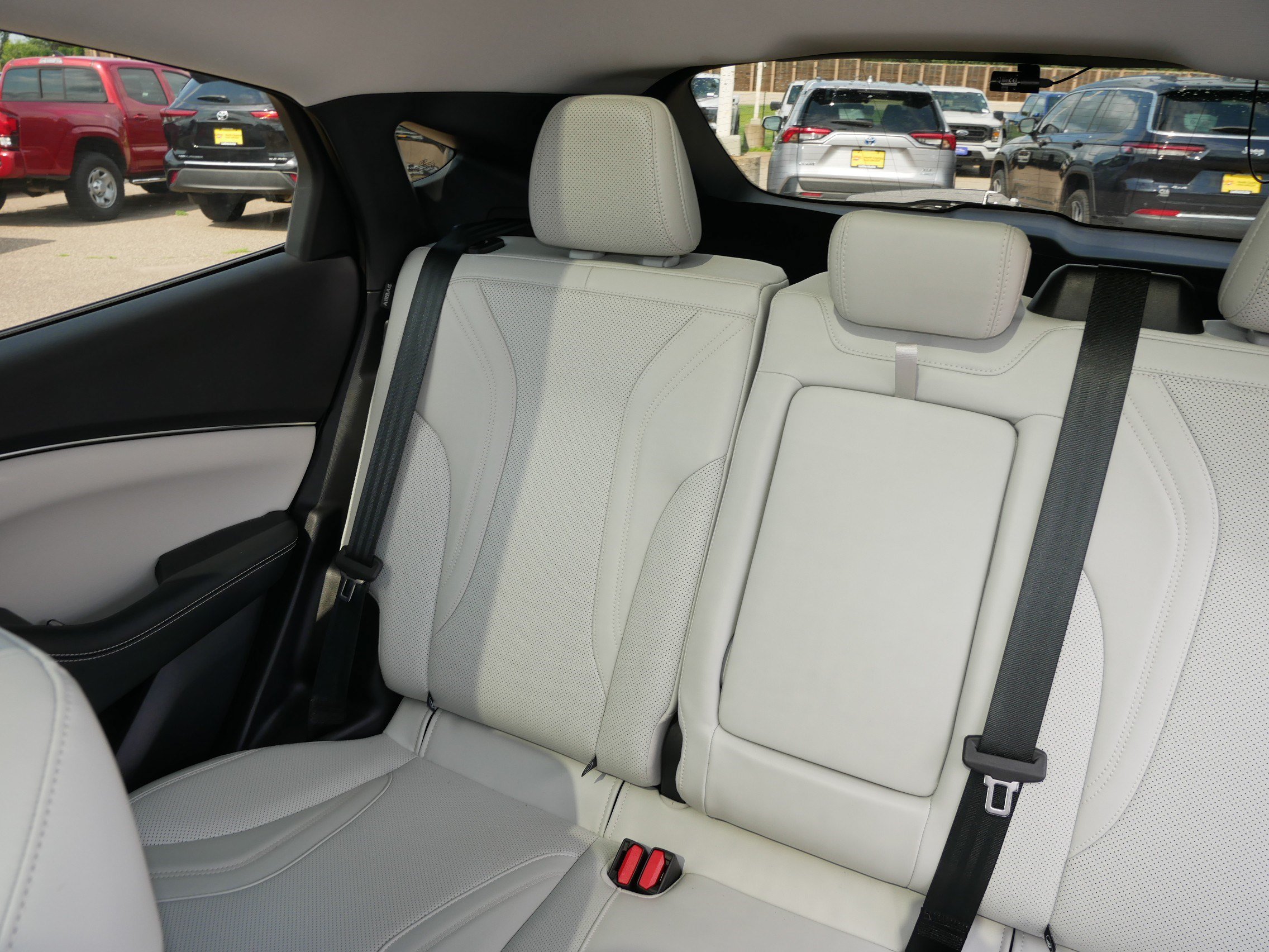 Certified 2022 Ford Mustang Mach-E Premium AWD/4WD image 12